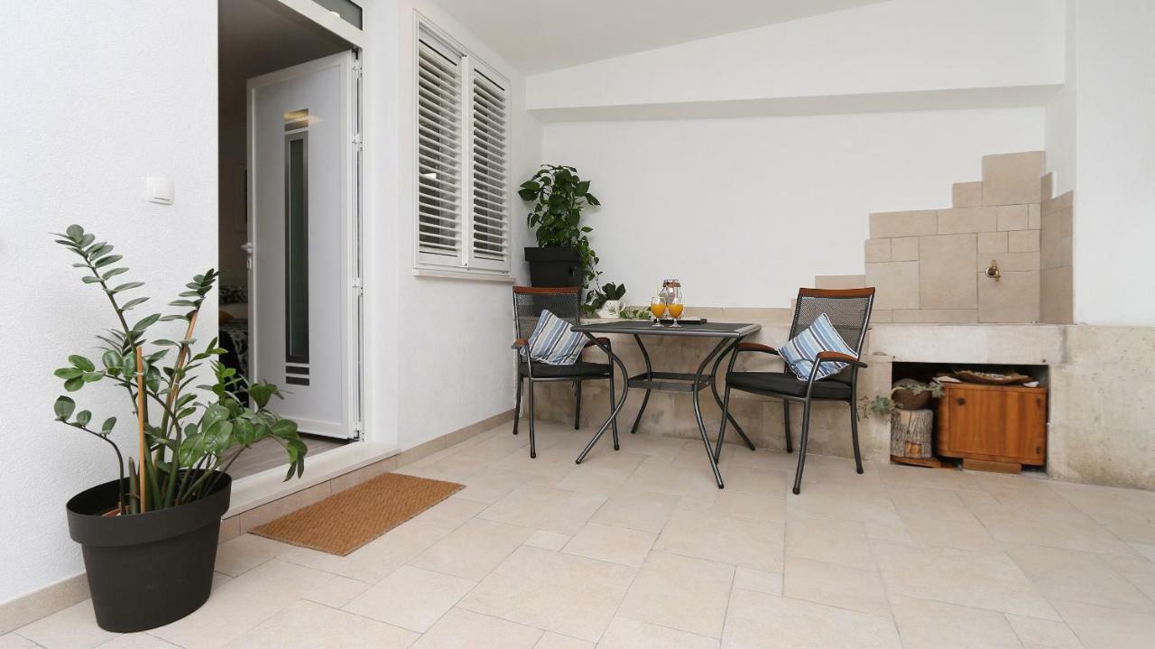 Modern Apartments Iva Макарска Екстериор снимка