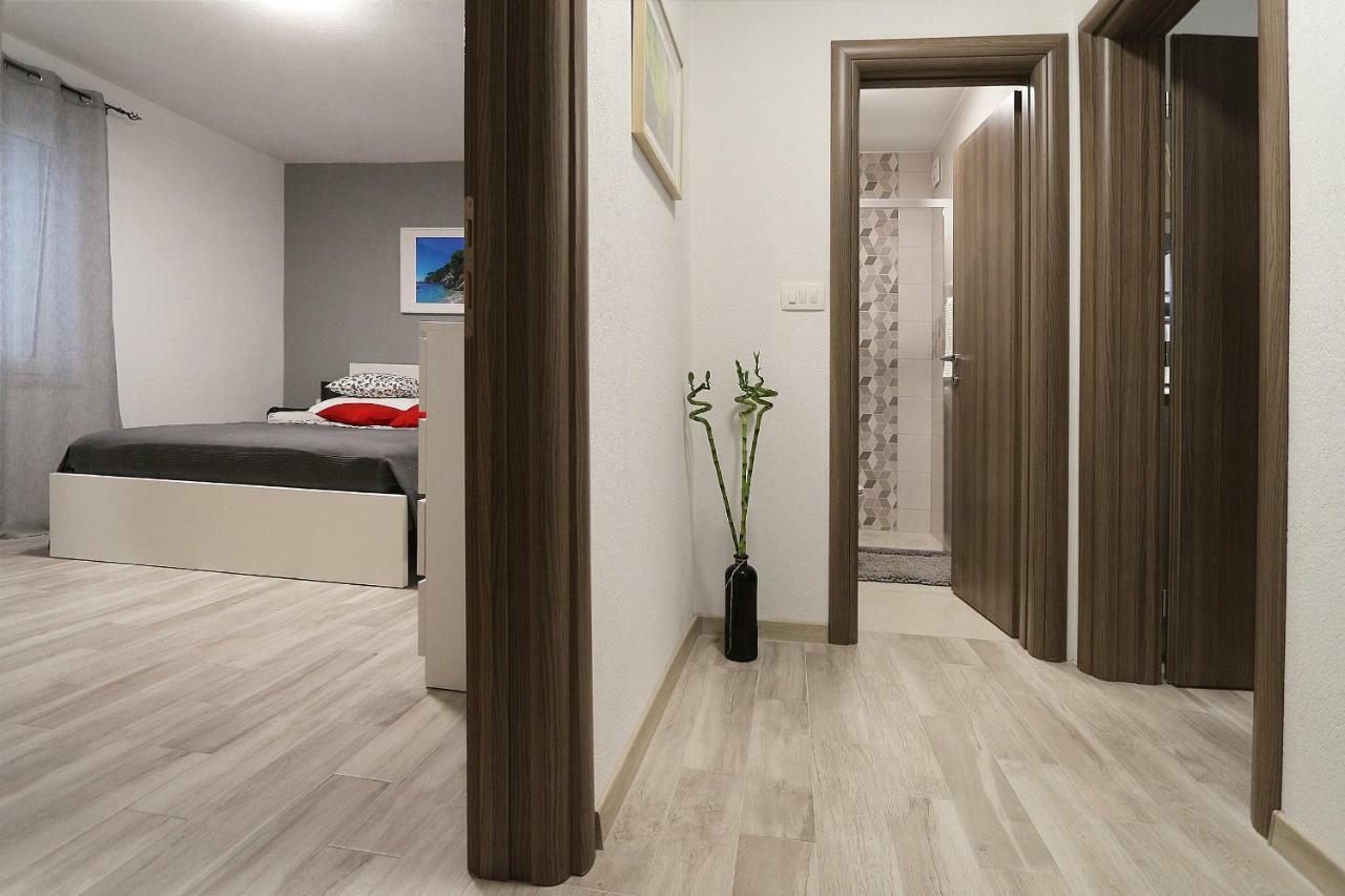 Modern Apartments Iva Макарска Екстериор снимка